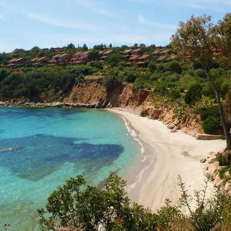 アパート In With Pool